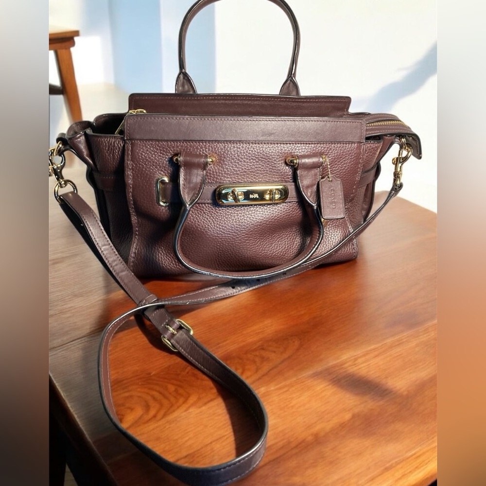 Coach Peeble  leather swagger 27 Crossbody shoulder bag 87295 oxblood